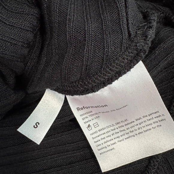 Reformation Minnie Black Top Size Small - Picture 7 of 7